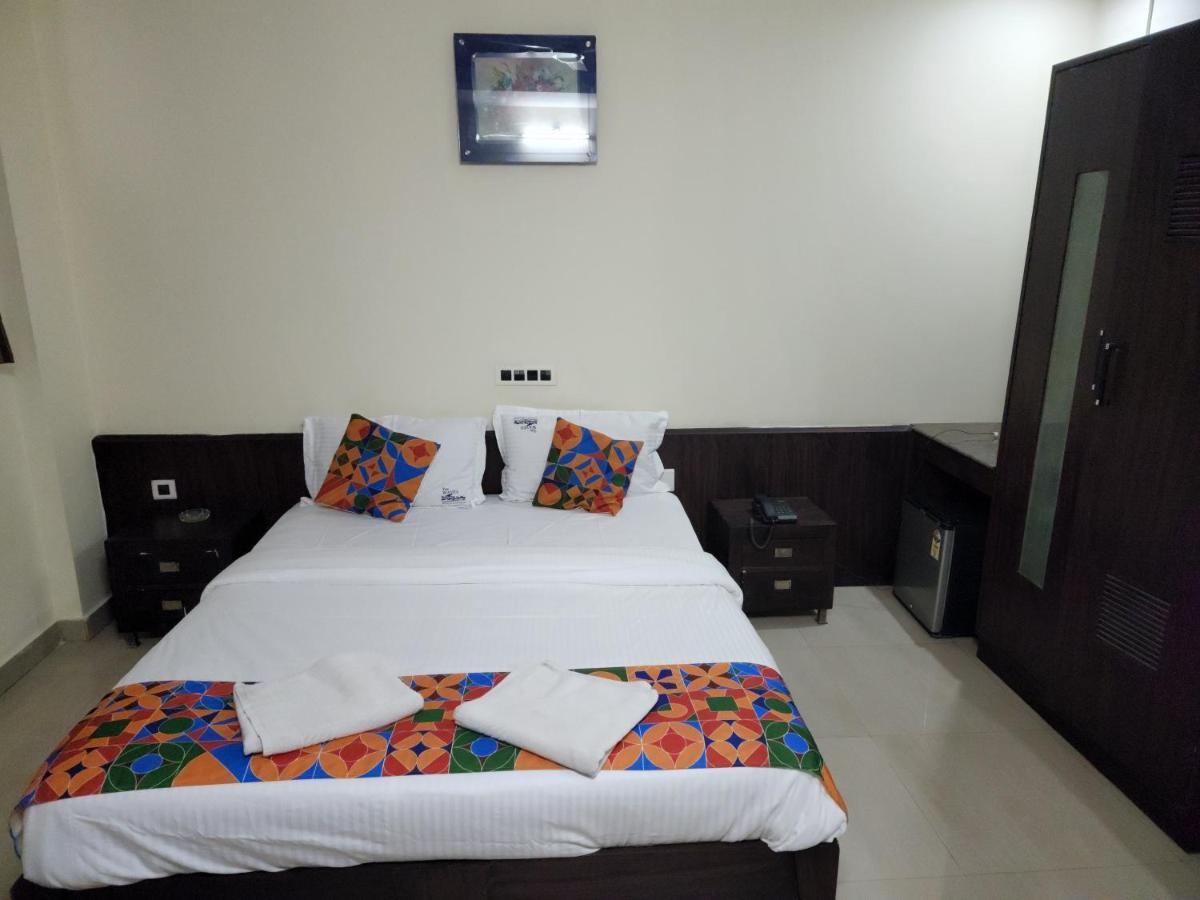 Westernsuites Hotel / Spa Bangalore Ngoại thất bức ảnh